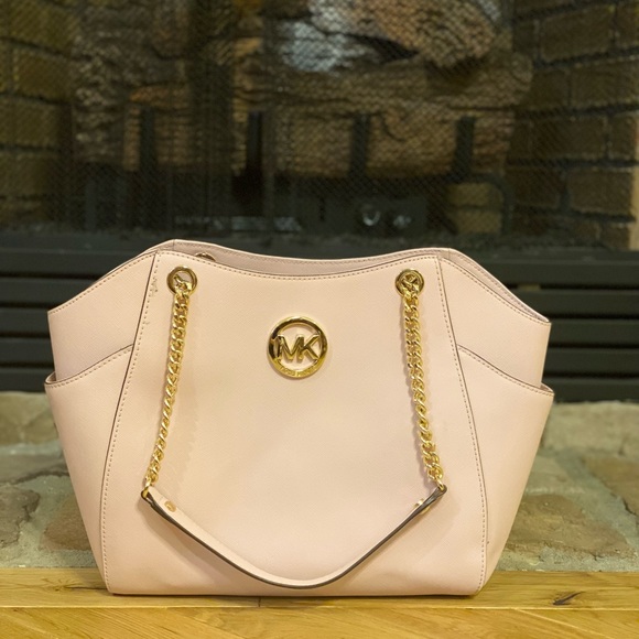 Michael Kors Handbags - Michael Kors Jet Set Travel Large Chain Tote Powder Blush Pink Saffiano